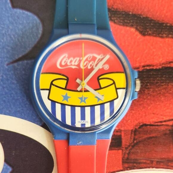 Vintage Coca-cola watch Distributed by Swatch NON WORKING COLLECTORS DISPLAY - Picture 1 of 8
